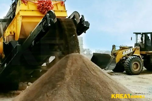 带您探秘国内首台履带移动制砂机施工现场